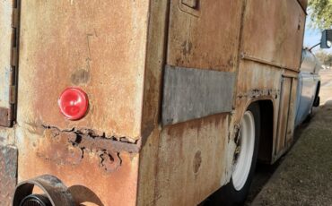 Chevrolet-C-10-1960-Commercial-Vehicle-16