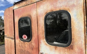 Chevrolet-C-10-1960-Commercial-Vehicle-18