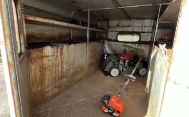 Chevrolet-C-10-1960-Commercial-Vehicle-19