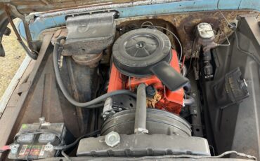 Chevrolet-C-10-1960-Commercial-Vehicle-23