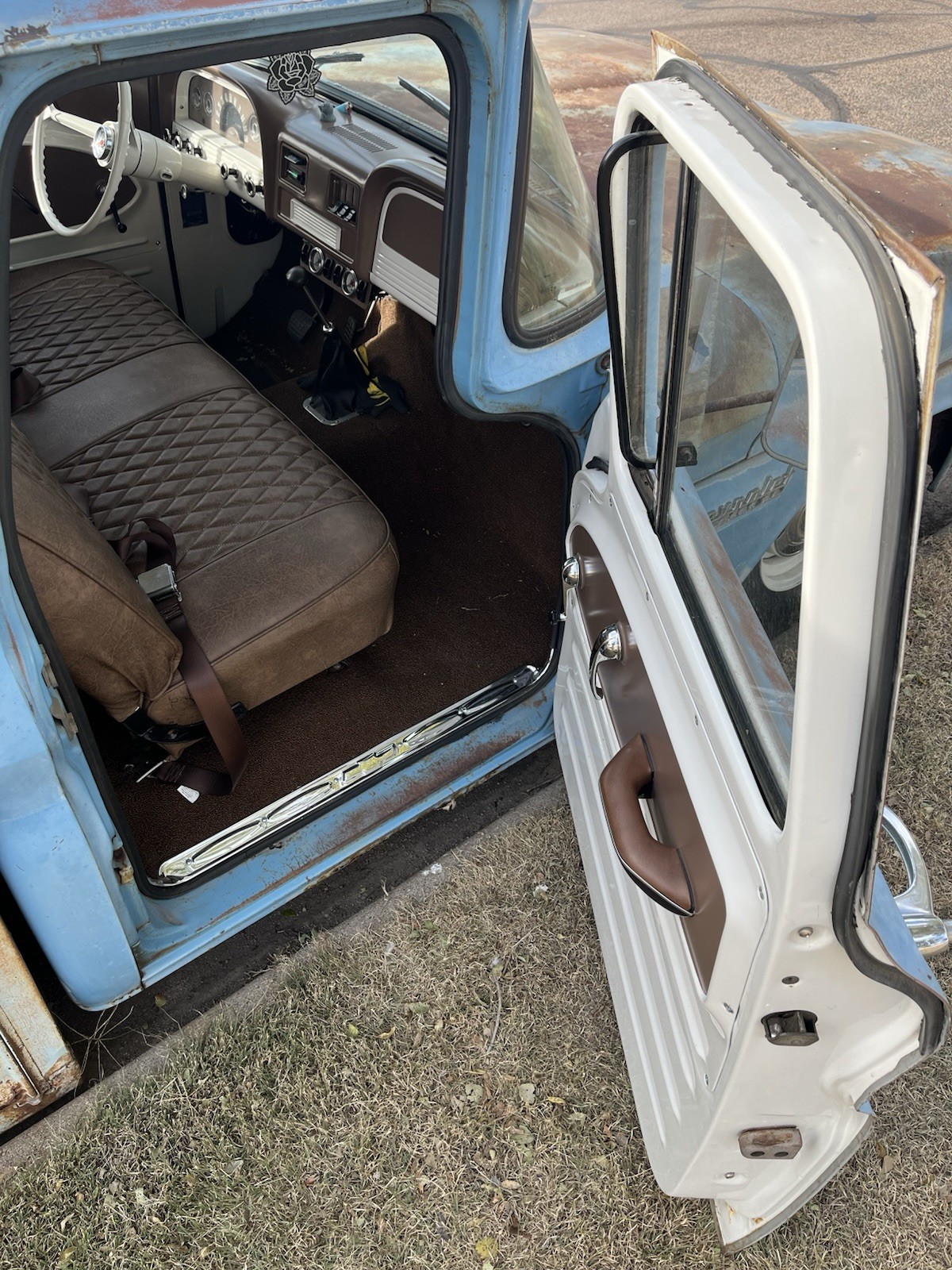 Chevrolet-C-10-1960-Commercial-Vehicle-5