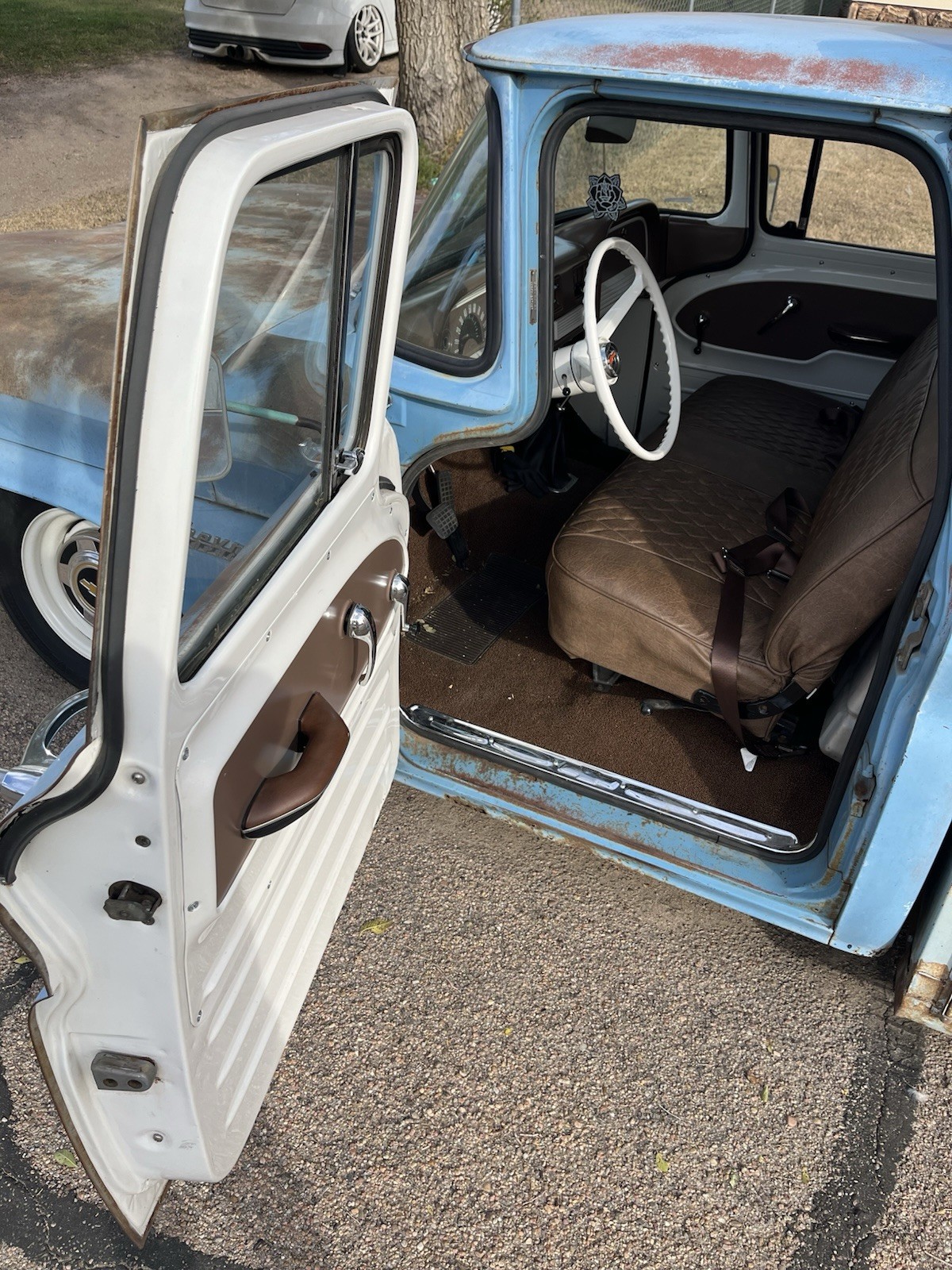 Chevrolet-C-10-1960-Commercial-Vehicle-8