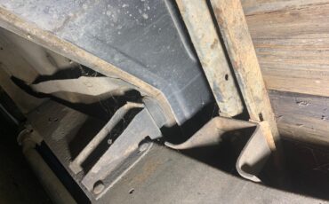 Chevrolet-C-10-1961-Standard-Cab-Pickup-39