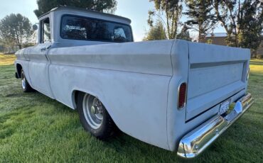 Chevrolet-C-10-1961-Standard-Cab-Pickup-8
