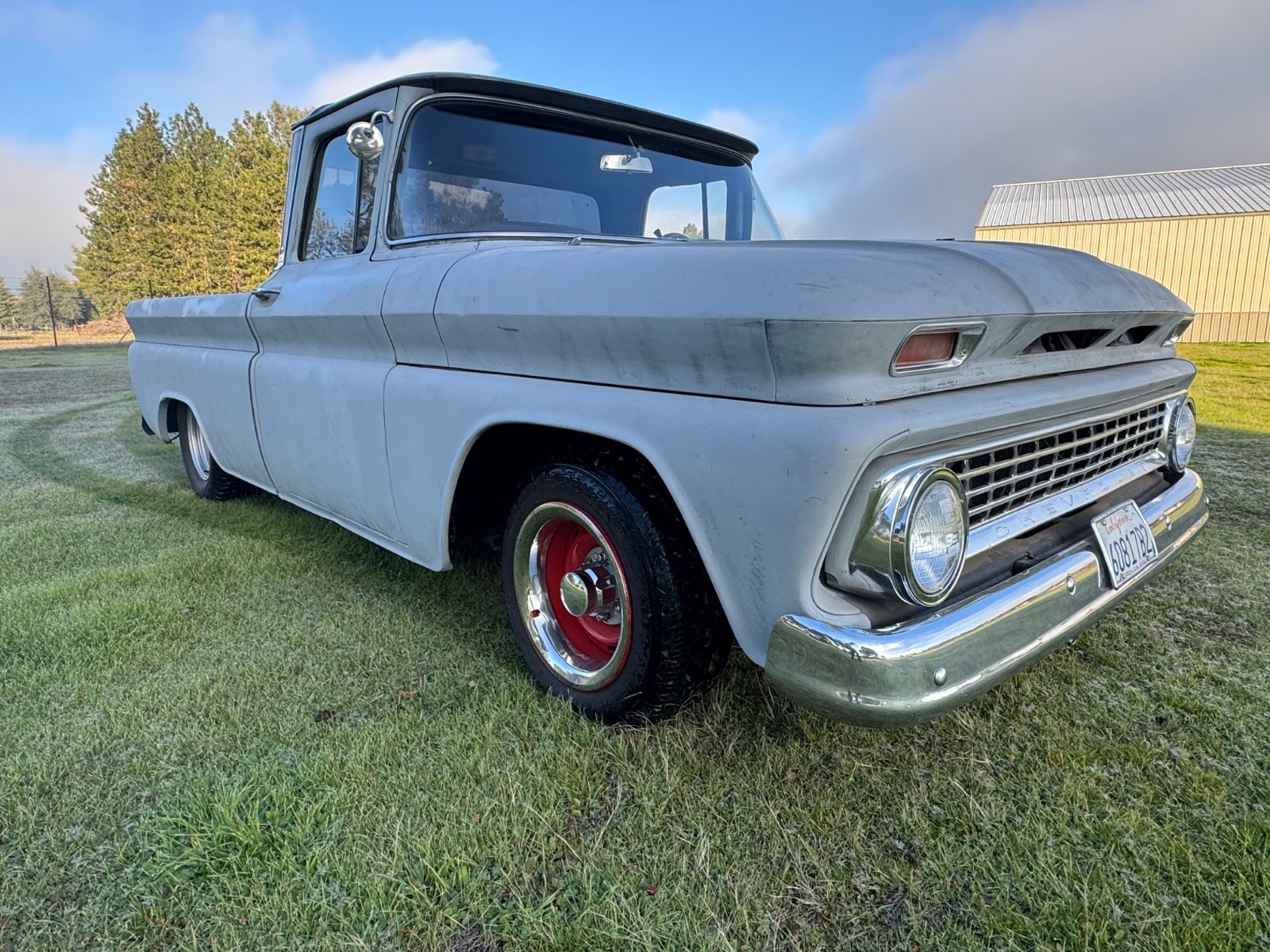 Chevrolet-C-10-1961-Standard-Cab-Pickup