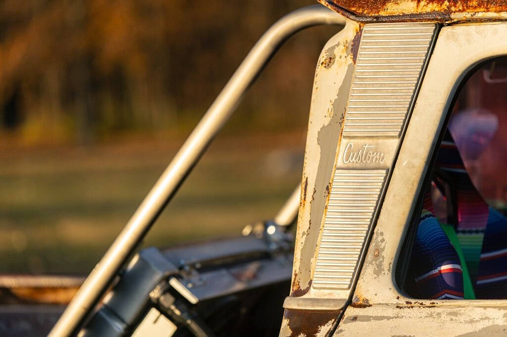 Chevrolet-C-10-1964-Pickup-Truck-32