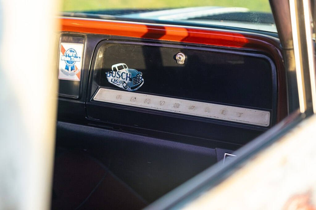 Chevrolet-C-10-1964-Pickup-Truck-36