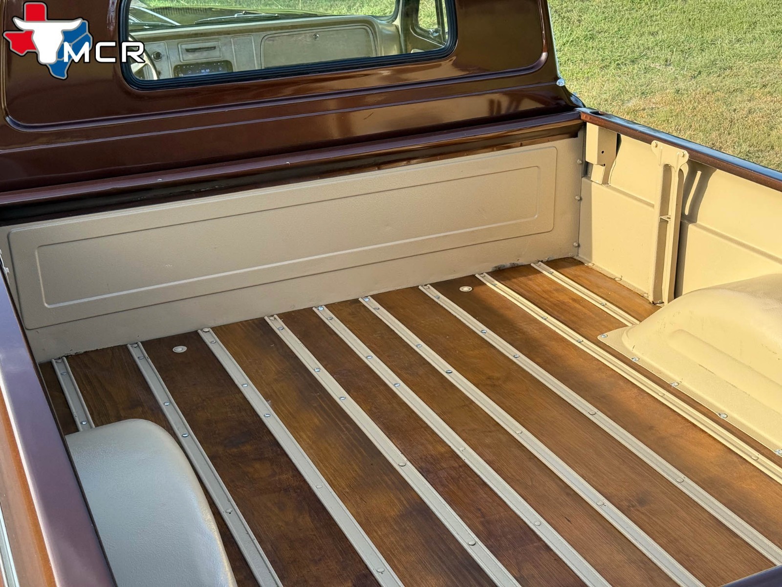 Chevrolet-C-10-1964-Standard-Cab-Pickup-14