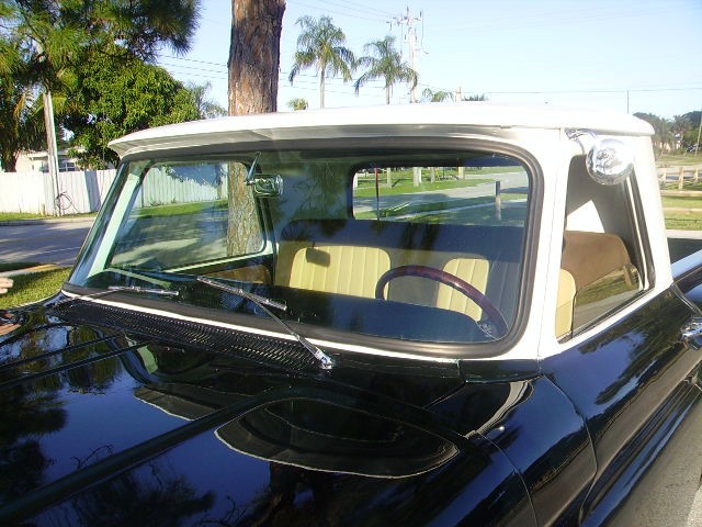 Chevrolet-C-10-1964-Standard-Cab-Pickup-32