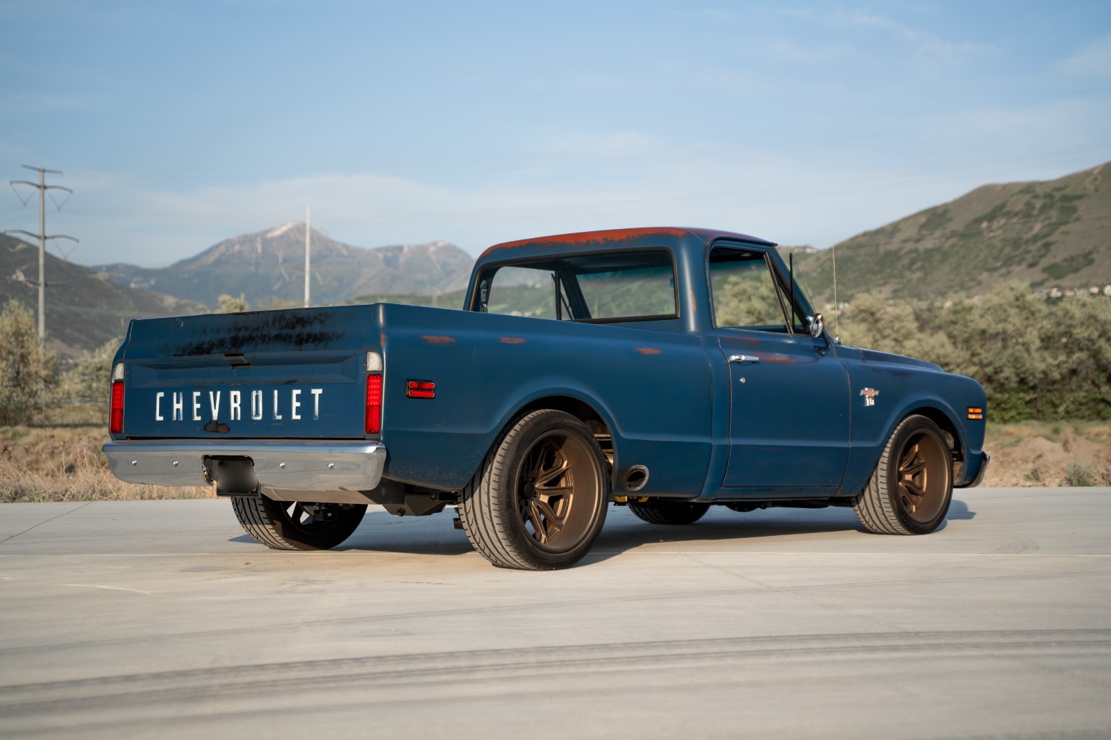 Chevrolet-C-10-1968-Truck-18