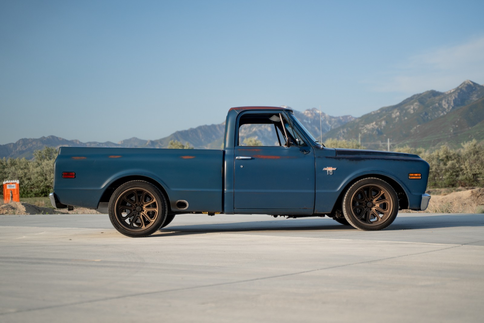 Chevrolet-C-10-1968-Truck-19