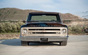 Chevrolet-C-10-1968-Truck-3