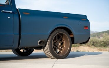 Chevrolet-C-10-1968-Truck-7