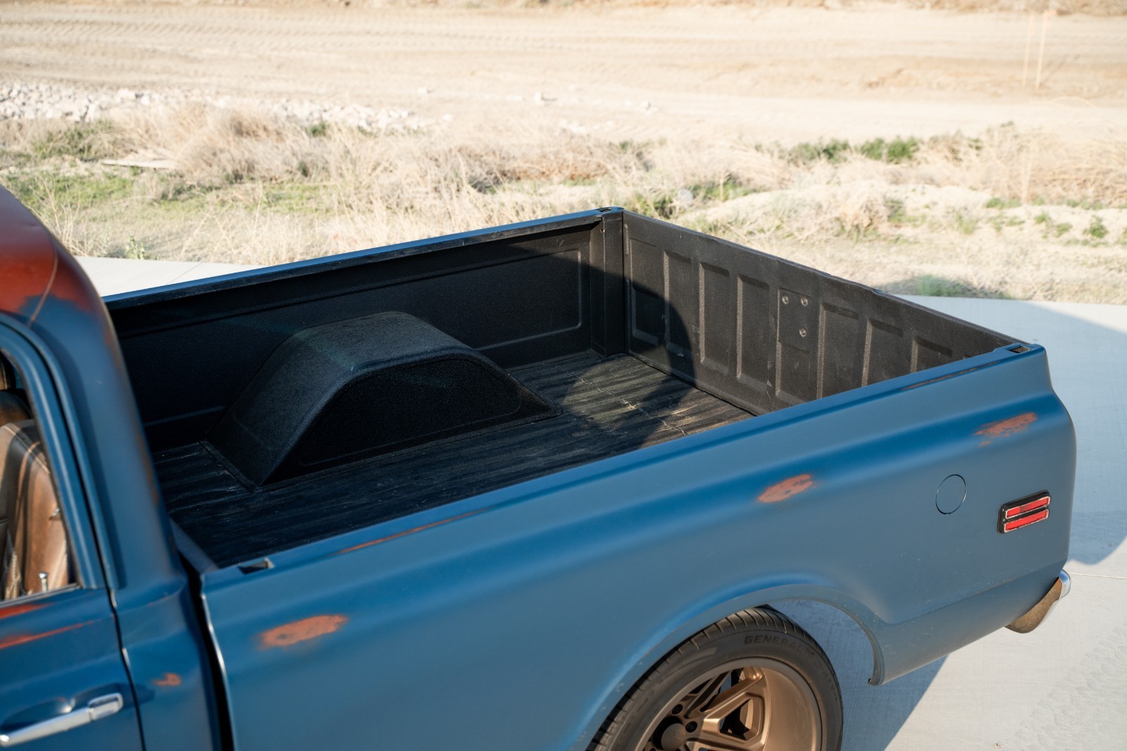 Chevrolet-C-10-1968-Truck-8