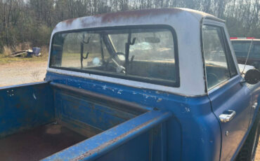 Chevrolet-C-10-1970-Standard-Cab-Pickup-1