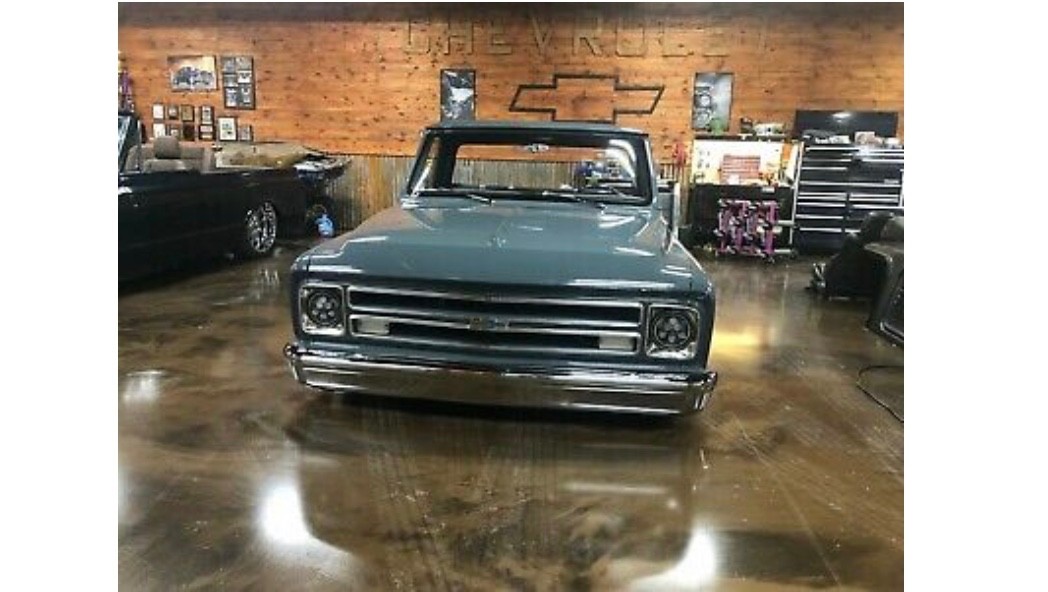 Chevrolet-C-10-1970-Standard-Cab-Pickup-10