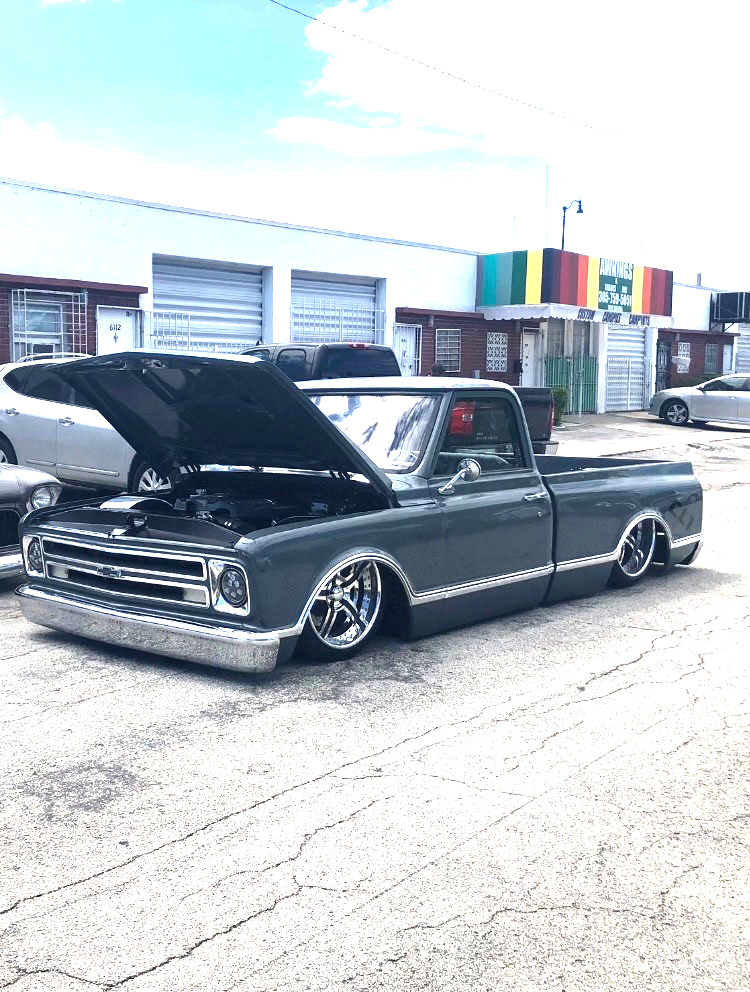 Chevrolet-C-10-1970-Standard-Cab-Pickup-4