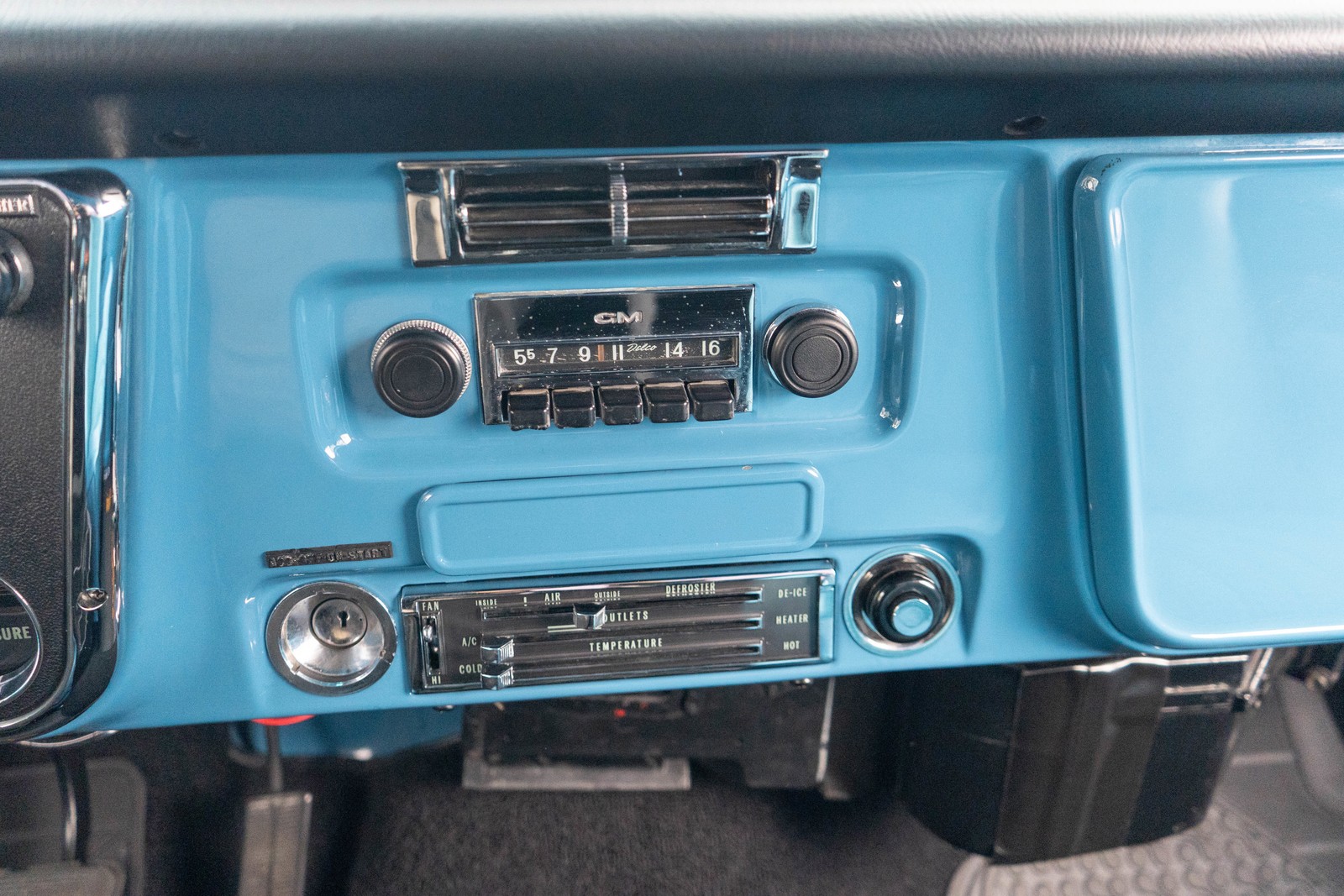 Chevrolet-C-10-1971-Pickup-18