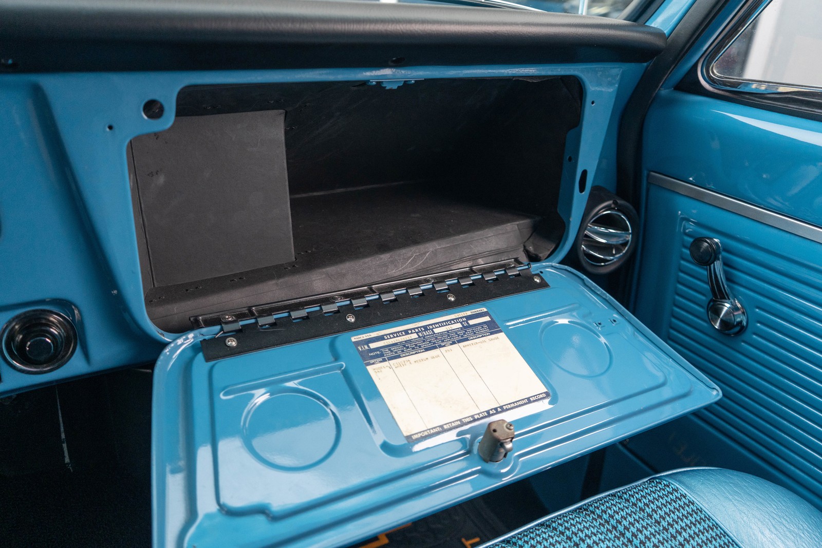 Chevrolet-C-10-1971-Pickup-19