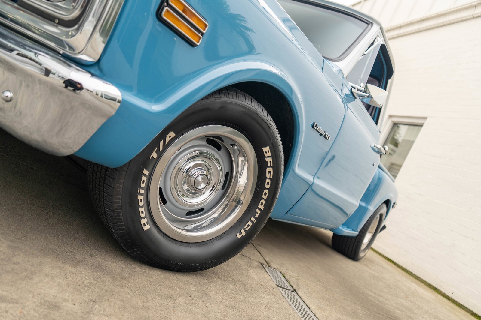 Chevrolet-C-10-1971-Pickup-3