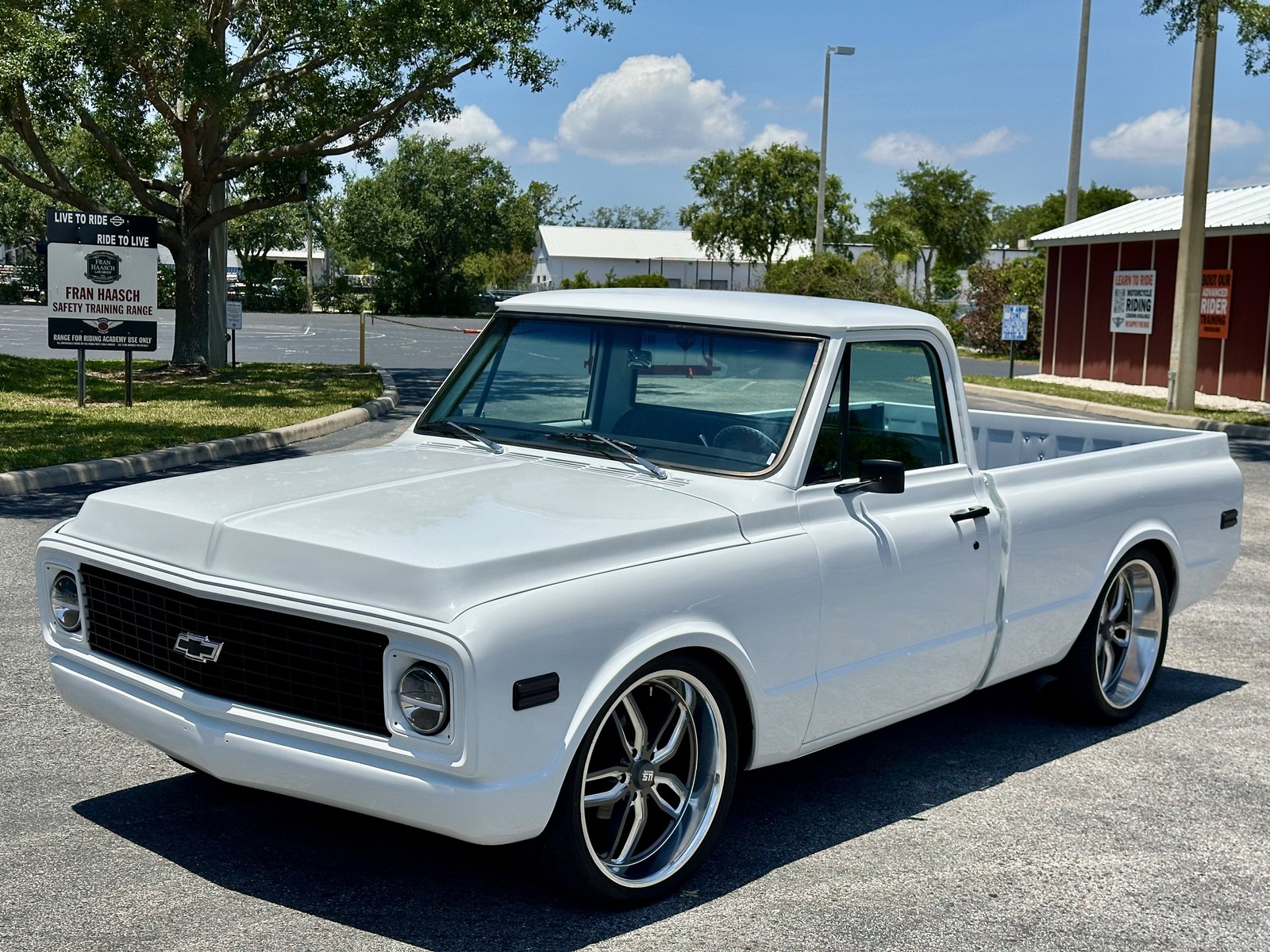 Chevrolet-C-10-1971-TRUCK-4