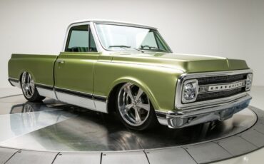 Chevrolet-C-10-1972-Pickup-Truck-12