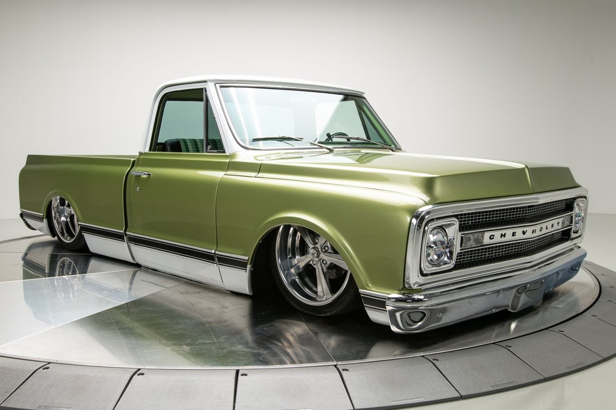 Chevrolet-C-10-1972-Pickup-Truck-13