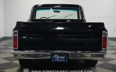 Chevrolet-C-10-1972-Pickup-Truck-13