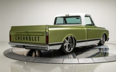 Chevrolet-C-10-1972-Pickup-Truck-16