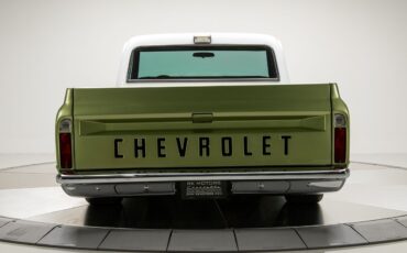 Chevrolet-C-10-1972-Pickup-Truck-17