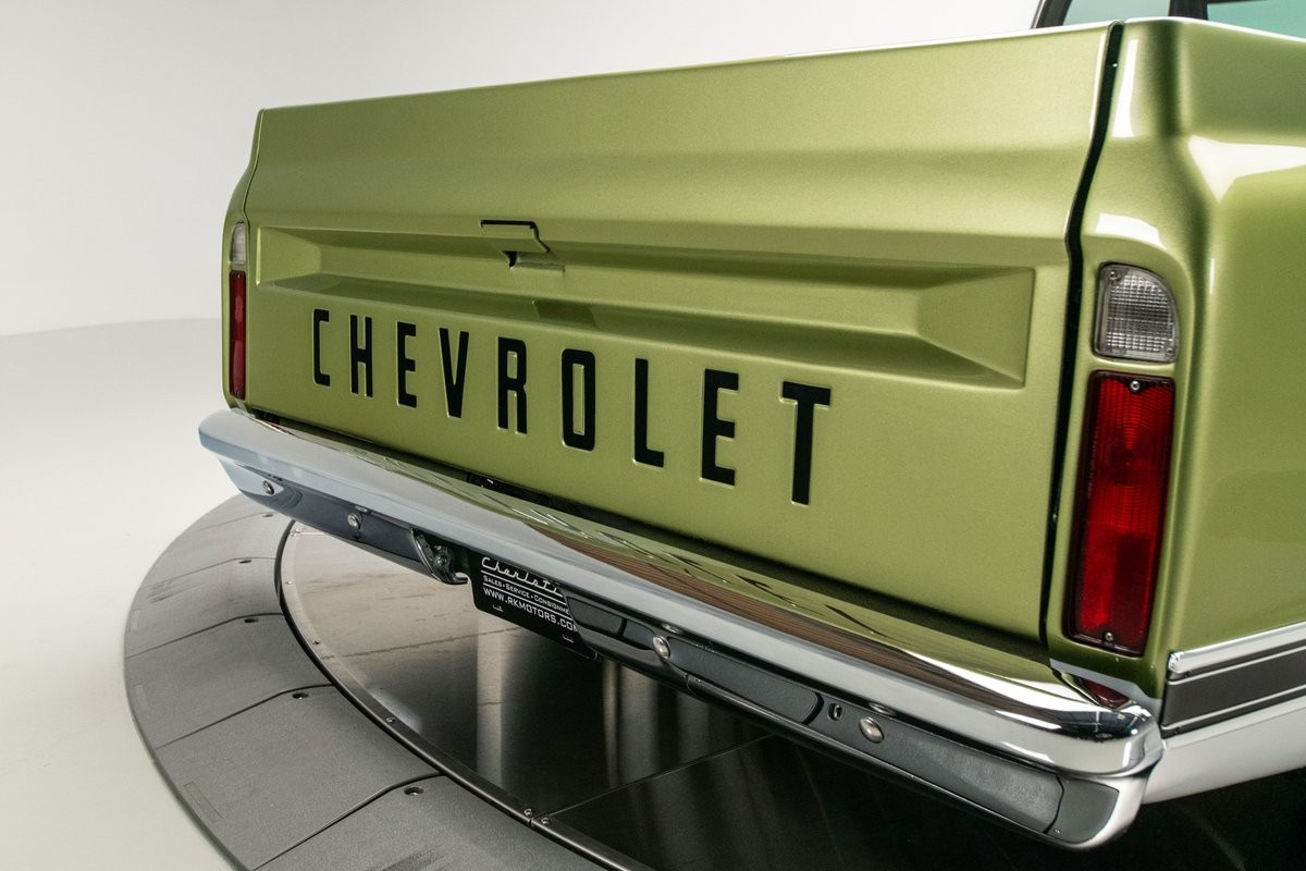 Chevrolet-C-10-1972-Pickup-Truck-20