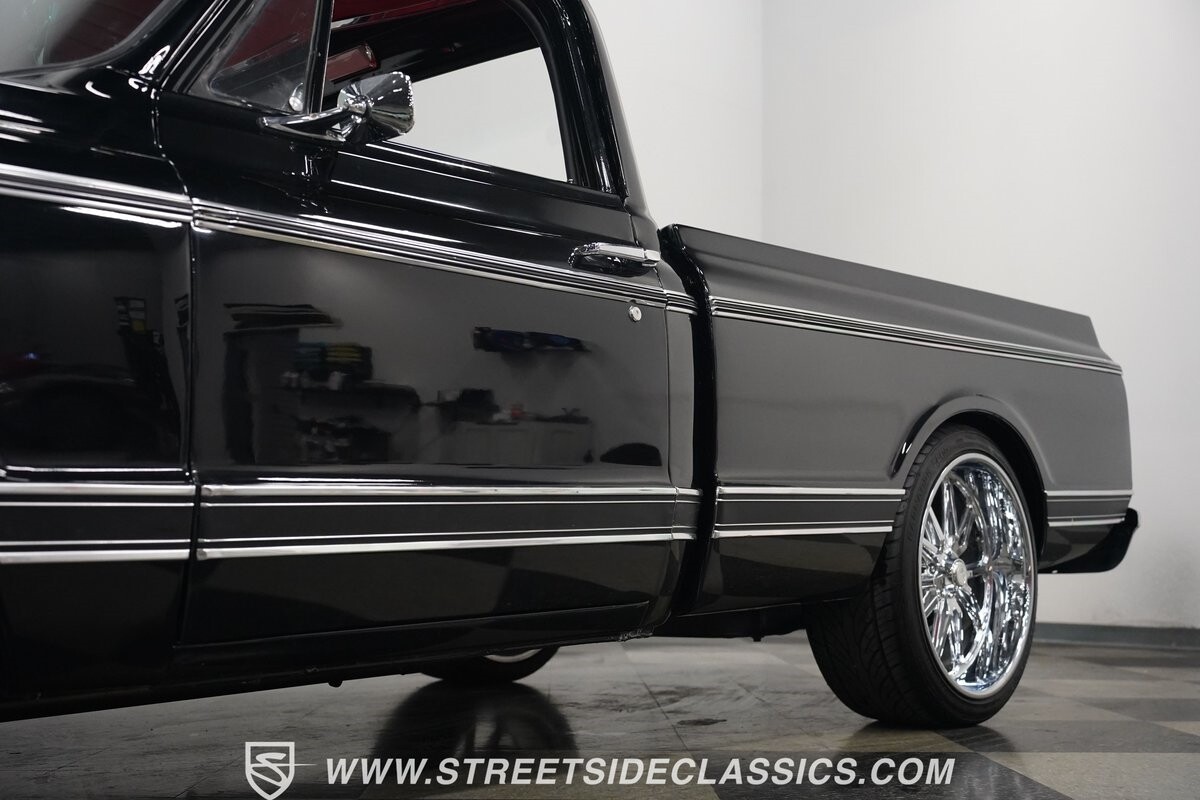 Chevrolet-C-10-1972-Pickup-Truck-26