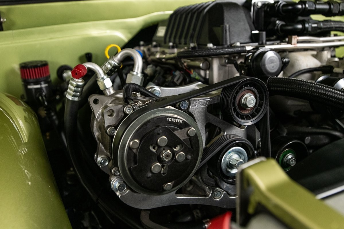 Chevrolet-C-10-1972-Pickup-Truck-28