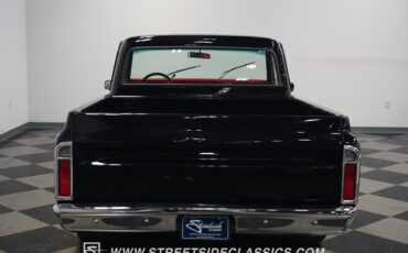 Chevrolet-C-10-1972-Pickup-Truck-29