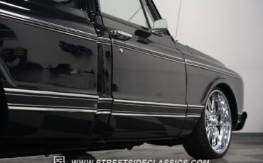 Chevrolet-C-10-1972-Pickup-Truck-33