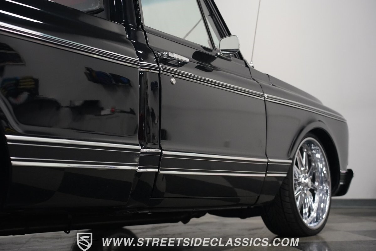 Chevrolet-C-10-1972-Pickup-Truck-33