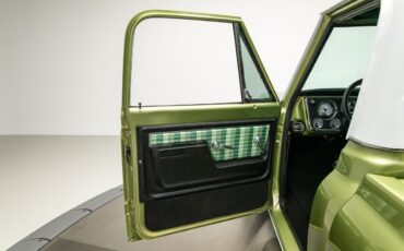 Chevrolet-C-10-1972-Pickup-Truck-34