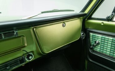 Chevrolet-C-10-1972-Pickup-Truck-38