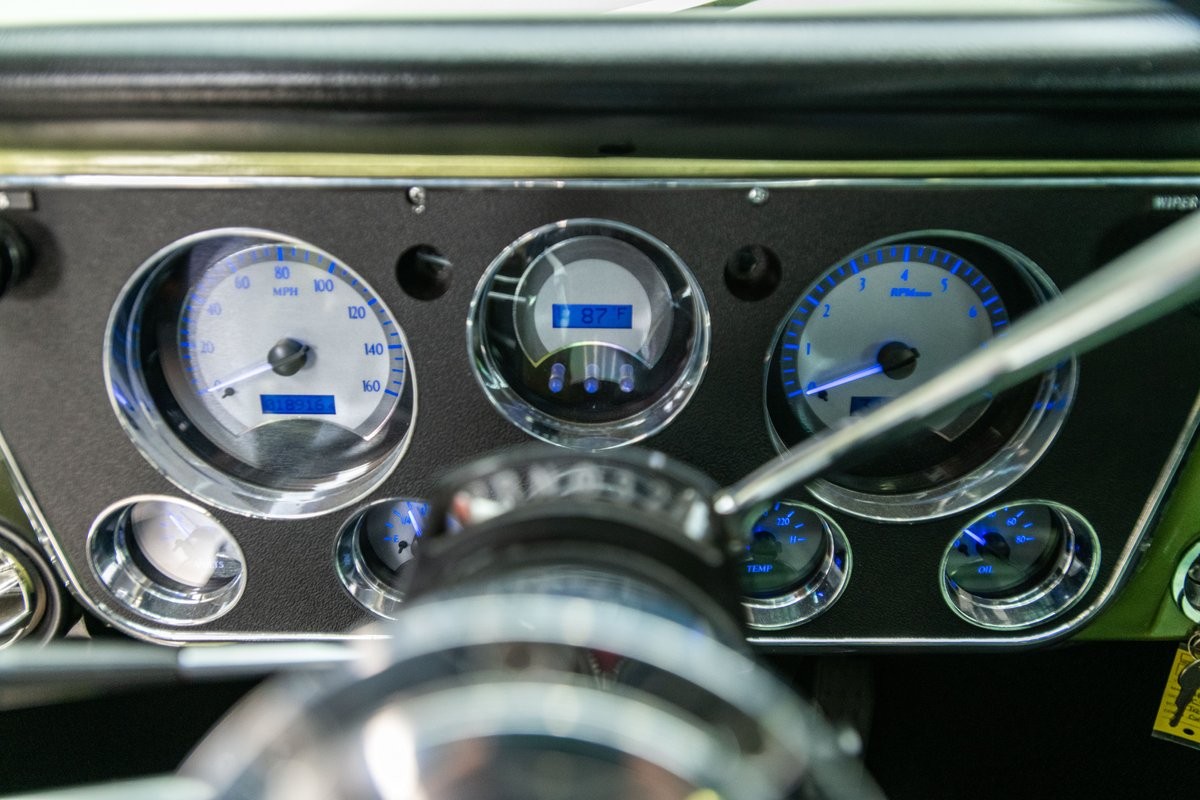 Chevrolet-C-10-1972-Pickup-Truck-39