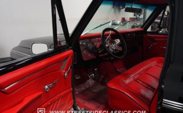 Chevrolet-C-10-1972-Pickup-Truck-4