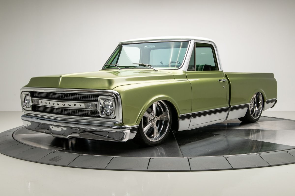 Chevrolet-C-10-1972-Pickup-Truck-5