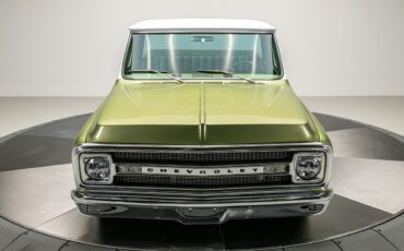 Chevrolet-C-10-1972-Pickup-Truck-8