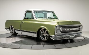 Chevrolet-C-10-1972-Pickup-Truck-9