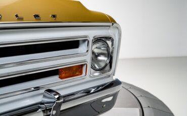 Chevrolet-C-10-1972-Truck-13