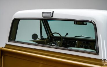 Chevrolet-C-10-1972-Truck-21