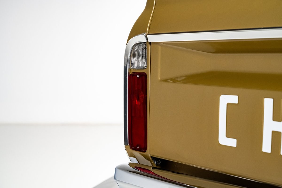 Chevrolet-C-10-1972-Truck-23