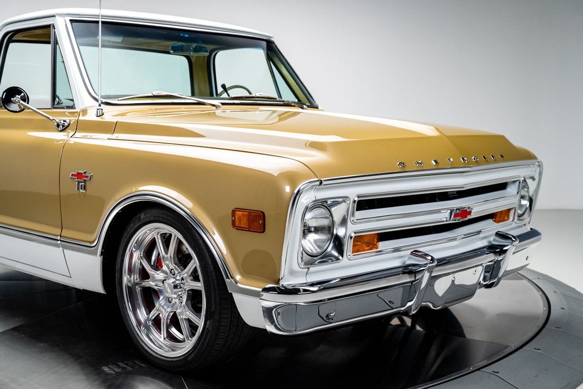Chevrolet-C-10-1972-Truck-9