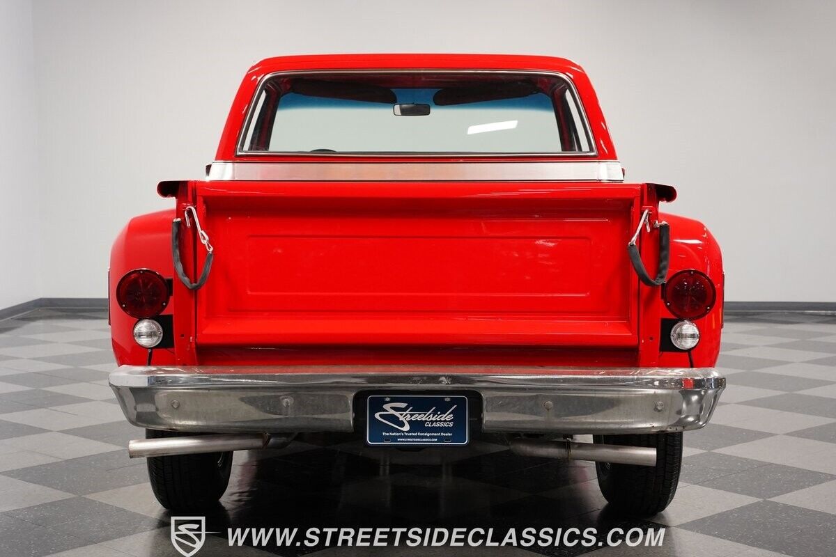 Chevrolet-C-10-1973-Pickup-Truck-10