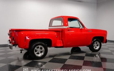 Chevrolet-C-10-1973-Pickup-Truck-13