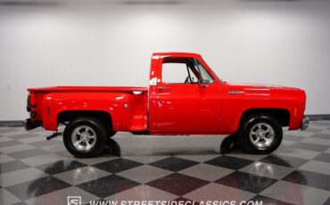 Chevrolet-C-10-1973-Pickup-Truck-14